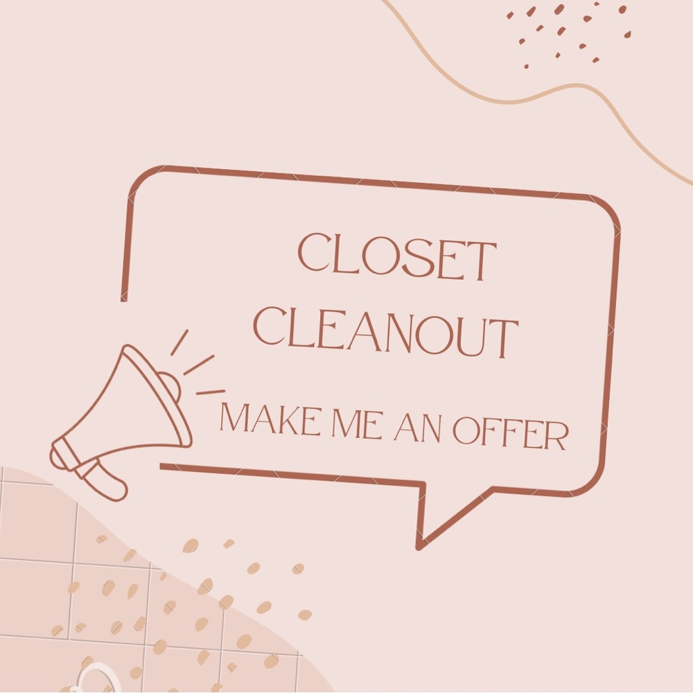 CLOSET CLEANOUT